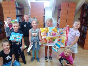 Wizyta pierwszoklasistów w bibliotece szkolnej